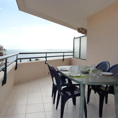 Beau 3 Pieces Avec Terrasse Et Box A Sete, 6 Pers. - Fr-1-472a-128