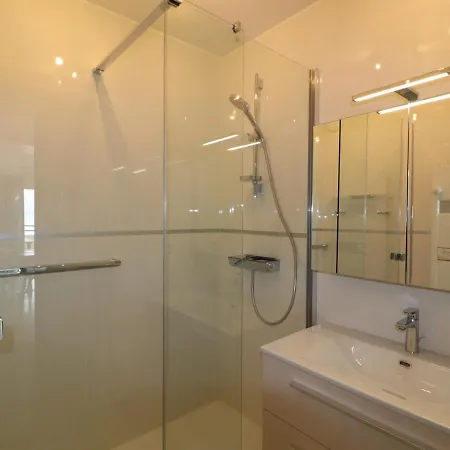 公寓 Appartement 47M² Avec Terrasse Vue Mer Et Box Privatif Securise - Fr-1-472A-128