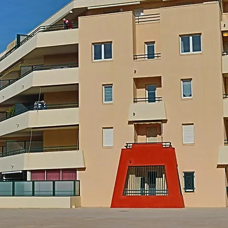 Apartment Beau 3 Pieces Avec Terrasse Et Box A Sete, 6 Pers. - Fr-1-472a-128